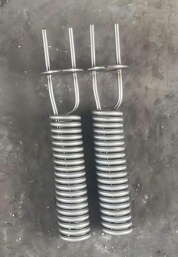 Helical tube geometry with repeated turns and straight end sections