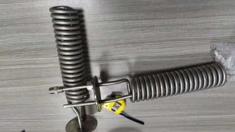 Helical tube geometry with repeated turns and straight end sections